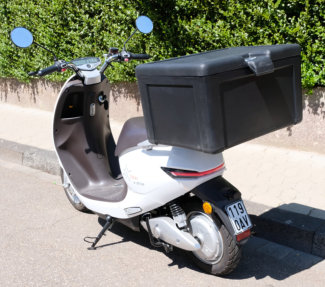 E-Motorroller "faber e-drive C" inkl. 100l Transportbox 